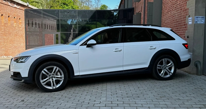 Audi A4 Allroad cena 136000 przebieg: 100000, rok produkcji 2019 z Kraków małe 781